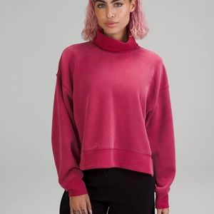 NWT Lululemon Softstreme Turtleneck Pullover - Pomegranate